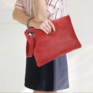 Big Clutch Wristlet Bag in Red